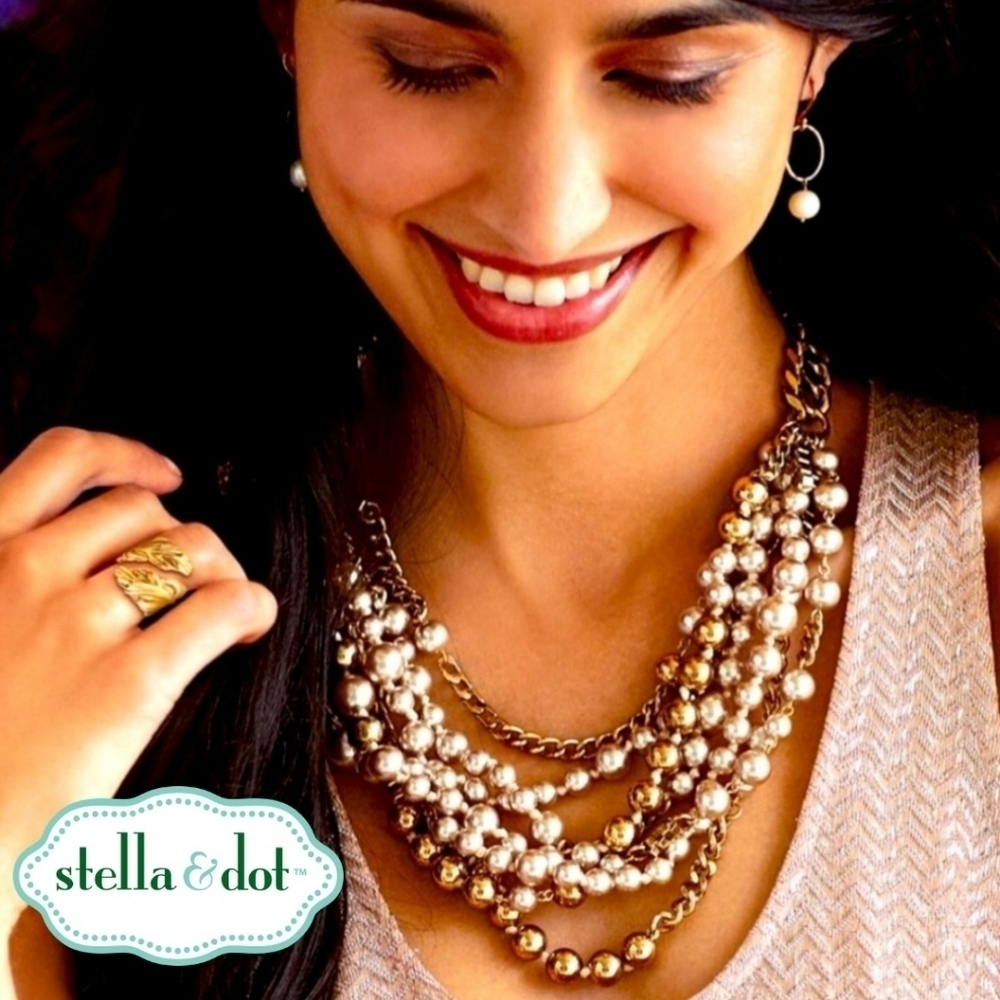 STELLA & DOT LUCIA PEARL GOLD LAYERED BEAD BIB NECKLACE